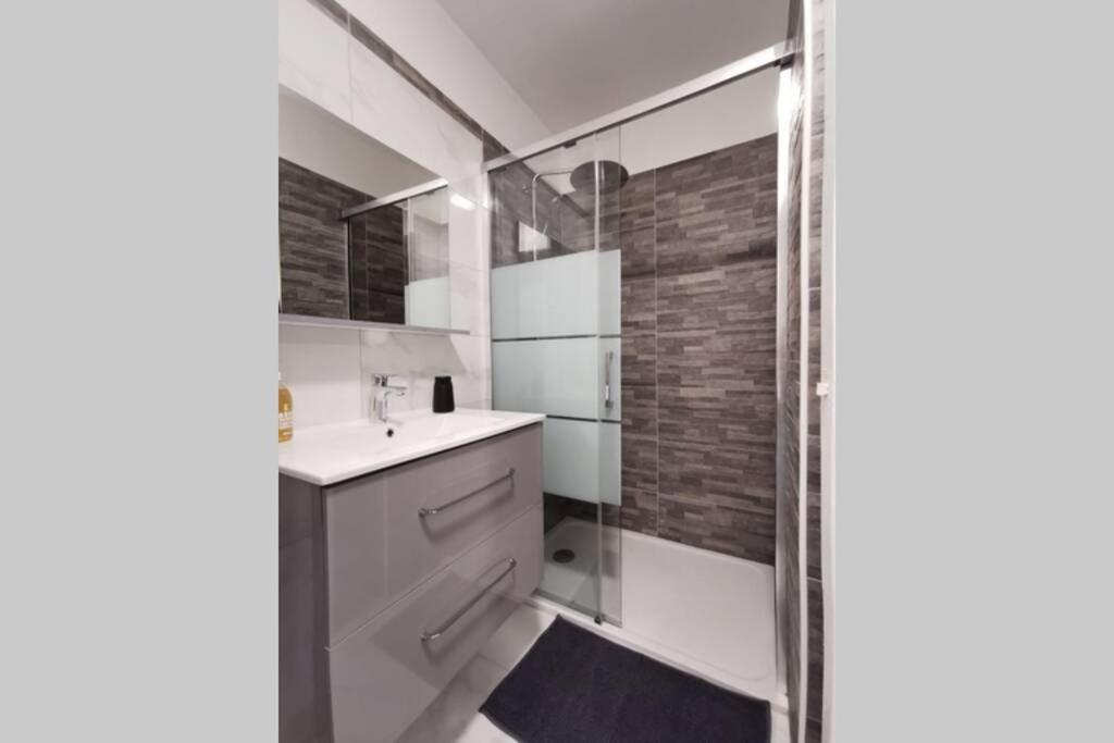 Cosy Studio 200 M From Nice Beach & Promenade Des Anglais Apartman Kültér fotó